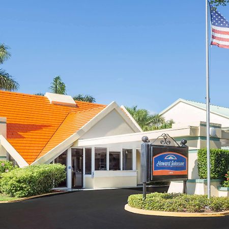 Howard Johnson By Wyndham Vero Beach / Downtown Екстериор снимка