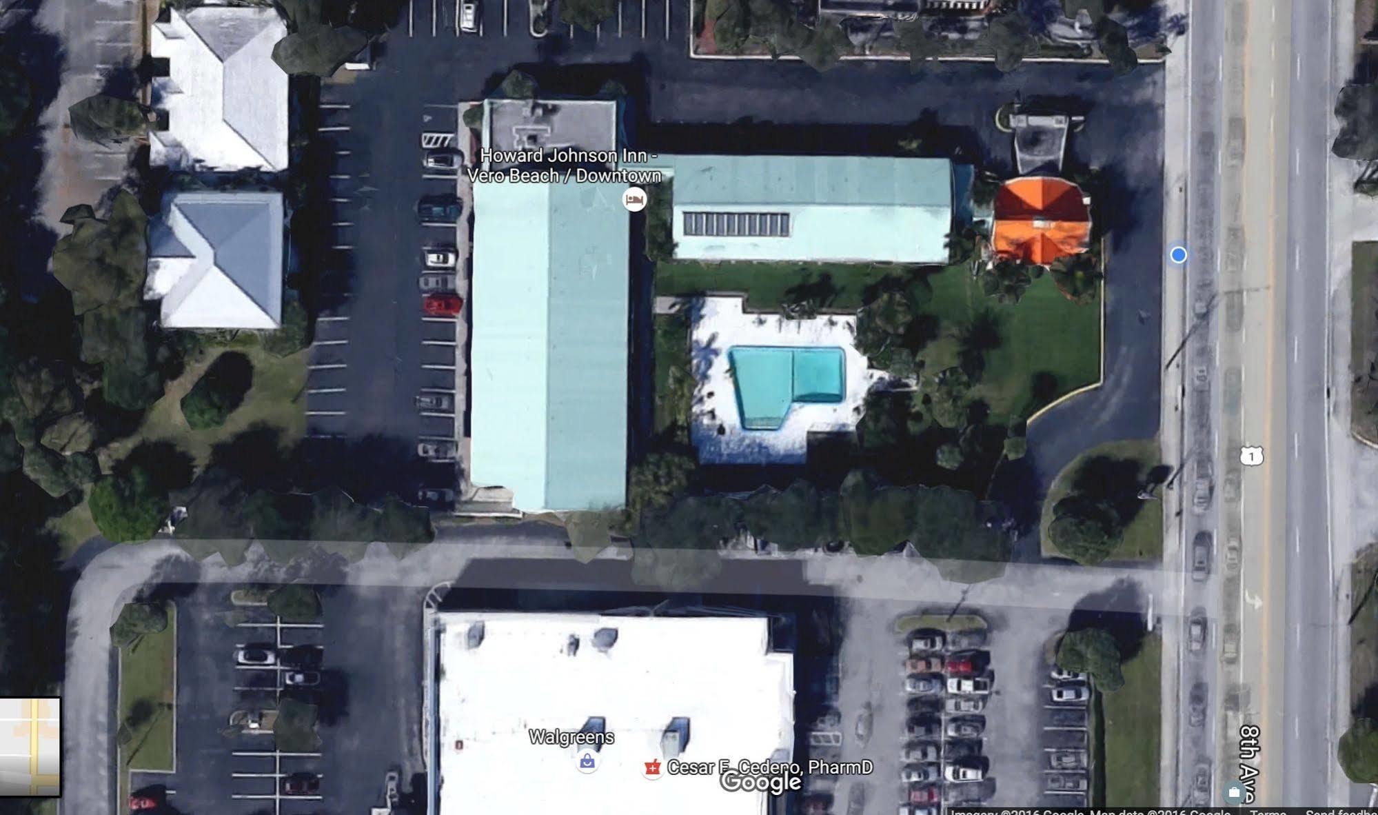 Howard Johnson By Wyndham Vero Beach / Downtown Екстериор снимка